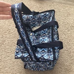 Vera Bradley Cooler Bag in Ikat Island